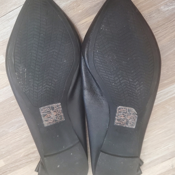 Pointed flats - Picture 5 of 7